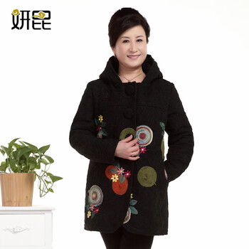 中老年服装妈妈装中年人外套女中老年妈妈装中