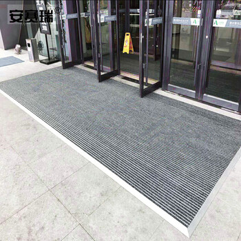 安赛瑞 铝合金地垫 除尘防滑刮泥地垫 1.0壁厚 进门嵌入式脚垫 银行酒店商场门垫60×120cm地面平铺 黑色26527