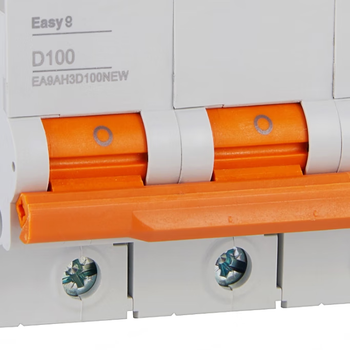 施耐德 空气开关 EA9系列小型断路器 3P D100A EA9AH3D100NEW