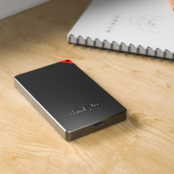 ThinkPlus联想 1TB移动固态硬盘 USB3.1高速PSSD移动硬盘小巧便携读取550MB/S US100黑色
