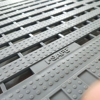 爱柯部落 疏水防滑垫拼块地板/汽车维修区防水地垫 深灰色 30cm*30cm*14.5mm 可定制