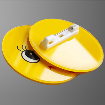 者也 卡通可爱圆形笑脸工牌 亚克力胸牌微笑胸牌银行酒店员工号牌 微笑服务（红）