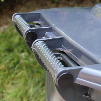 莫恩克 户外大号垃圾桶 分类垃圾桶 环卫垃圾桶 小区物业收纳桶可定制LOGO  带轮挂车垃圾桶 灰色240L脚踏款