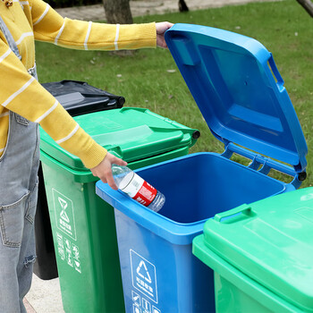 纽仕达/新国标120L带轮可挂车分类垃圾桶商用户外环卫室外大号带盖翻盖大垃圾桶/易腐垃圾【可免费印制LOGO】