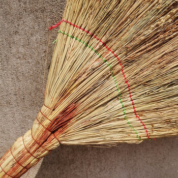 卫洋 WY-916 清洁植物扫把 手工扫帚 物业学校工厂单位环卫笤帚 精加工加厚脱壳高粱小扫把一个装