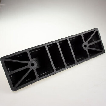 鸣固 橡塑车库限位器 橡胶车轮车位定位器 汽车倒车止退器 加强型橡胶定位器（55*15*9cm）