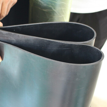 汉盛龙 5mm厚1米黑色 *5米10KV配电室绝缘胶垫高压绝缘胶板高压绝缘垫胶皮配电房绝缘地毯