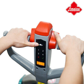 德国亚迈狮 锂电池全电动搬运车 电动液压叉车电动地牛 1.5吨 外宽685mm叉长800mm PTE1.5