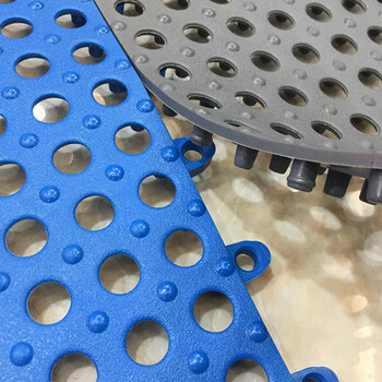 爱柯部落 浴室防滑垫 自由拼接疏水地垫脚垫30×30cm（6片）酒店卫生间淋浴房镂空隔水门垫宝石蓝可定制110049