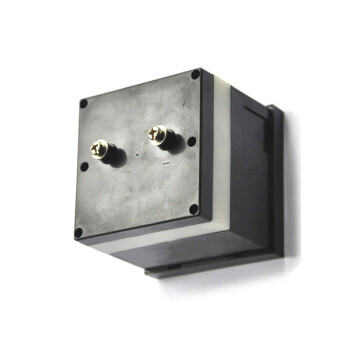 伊莱科(ELECALL)机械指针式电流表直接直通式6L2（10mA-50A）6L2-A黑白色15A7