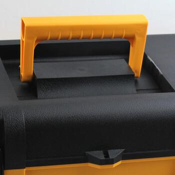 老A LAOA 手提式工业多功能五金工具收纳盒车载维修储物箱零件盒工具箱收纳箱17英寸LA109117