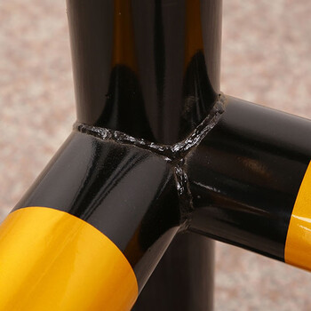 万尊  异型护栏C型单层壁厚1.5mm直角防护栏水泥承重柱防撞柱