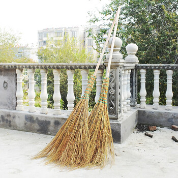 卫洋 WYL086 铁扫把木杆 1.9米左右 单只装 植物环卫大扫把 棉扫帚扫马路大号笤帚