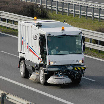 道路宝（DULEVO）5000（柴油式） 意大利原装进口 大型重工业驾驶式燃油扫地车 市政环卫清洁