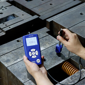 林上 LS251D 便携式里氏硬度计金属硬度测试仪 1年维保