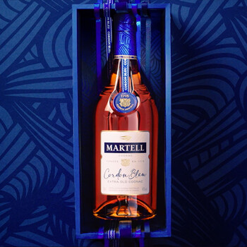 马爹利（Martell） 蓝带XO级 干邑白兰地 洋酒 500ml 礼盒