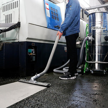 德威莱克DW2210 2200W大功率工业吸尘器工厂车间工业吸尘器手推式粉尘灰尘吸尘器