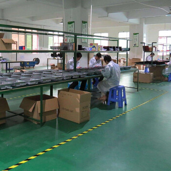 趣行 黑黄斜纹反光条警示胶带 宽10cm长45米 消防安全警戒线隔离带标识 电线杆墙贴地板贴标志反光膜