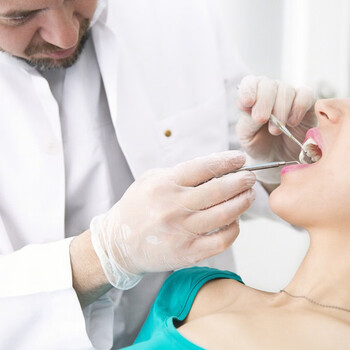 安美尚 (ams) A5161 一次性手套 PVC耐磨加厚检查手套 透明 M码 100只/盒