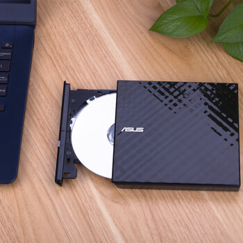 华硕8倍速 USB2.0 外置DVD刻录机 移动光驱 黑色(兼容苹果系统/SDRW-08D2S-U)