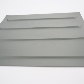 海斯迪克 HKW-155 PVC盲道砖 防滑橡胶盲道板人行道指路砖地铁医院楼梯导盲砖橡塑盲道条 300*300灰色长条状