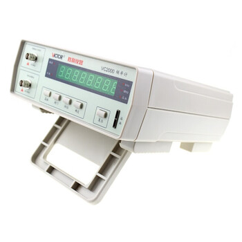 胜利仪器（VICTOR）频率计10HZ-2.4G频率测量范围8位LED显示频率测量 VC2000 标配现货