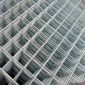 唯曼镀锌铁丝网片小网孔钢丝网电焊网加粗狗笼子建筑网片漏粪网养殖网  2*2厘米孔2毫米粗（1*2米一张)