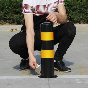 坚冠 加厚金属带钥匙活动路桩 停车位立柱 警示柱交通安全设施挡车柱车位锁