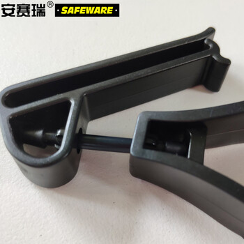 安赛瑞 挂腰式手套夹 挂腰带式劳保手套夹 防护手套便携夹子 劳保手套防丢夹子 黑色(5个装)11379