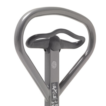 德国永恒力 超低放手动叉车地牛搬运车 载重1.5吨 货叉最低位51mm，680*1150 橡胶转向轮/尼龙双承载轮 AM15L