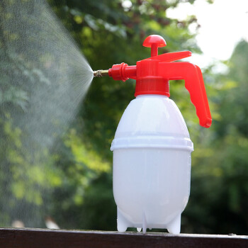 庄太太 1.5L 颜色随机铜嘴气压式手持喷壶小型压力喷雾瓶喷洒水壶