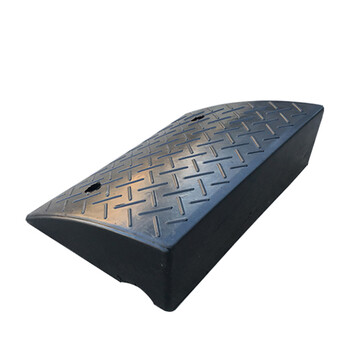 稳斯坦 WST084 11公分台阶垫 斜坡垫 马路牙子路沿坡 上坡爬坡三角垫 橡胶路沿坡 500*300*110mm