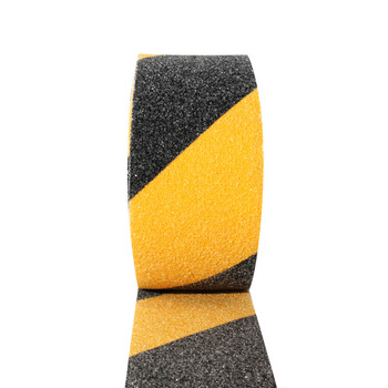 谋福 CNMF 9050   地面磨砂防滑胶带 警示胶带 耐磨楼梯台阶防滑条胶带 磨砂地贴 （黑黄色 15米长*5厘米宽）