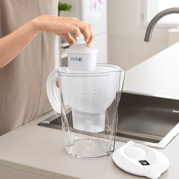 碧然德（BRITA）过滤净水器 家用滤水壶 净水壶 Marella 海洋系列（白）+多效滤芯6枚（含组套）