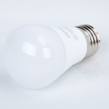 
                                        欧普照明 LED灯泡球泡 3瓦E27大螺口 光源节能灯 6000K白光                