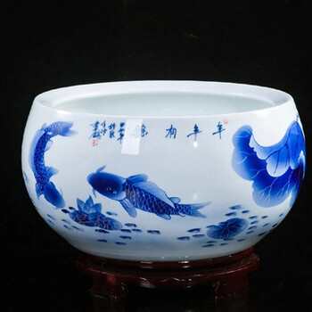 
                                        手绘青花陶瓷鱼缸水浅摆件客厅家居装饰工艺品 连年有余A 中号                