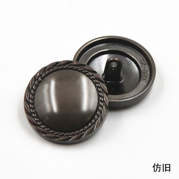 
                                        迈利达 金属花边球面高脚钮扣 锌合金电镀扣子 女装大衣风衣金色纽扣 雾枪一颗 15mm                
