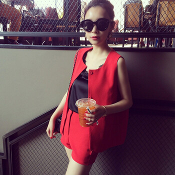 2014新款女装韩版大牌开衫显瘦简单<em>马甲</em>短裤