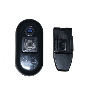 谋福 CNMF 8062  红蓝爆闪肩灯肩夹式警示防水闪光灯 骑行警示巡逻肩灯 （五颗LED肩灯电池款 配好电池）