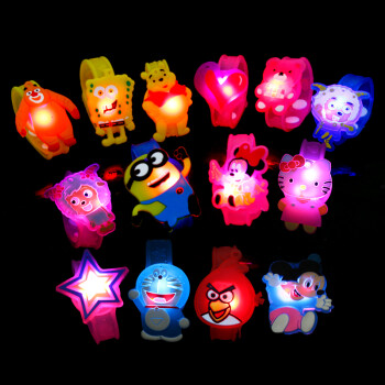 
                                        仕彩 LED发光手环 儿童发光卡通可爱手表 夜光玩具 闪光手腕带荧光棒 款式混发                