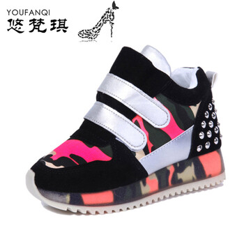 2014<em>秋季</em>新款韩版高帮鞋<em>女士</em>铆钉<em>内增高鞋</em>中