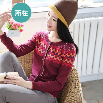 所在2014秋季新款<em>圆领</em>长袖<em>毛衣</em>菱形<em>提花</em>厚针