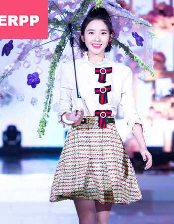 gerpp 连衣裙两件套2018春新快乐大本营唐艺昕同款蝴蝶结白衬衫印花半