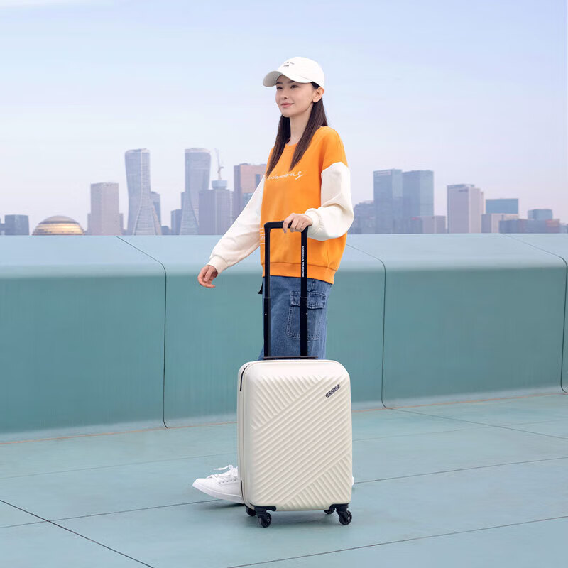 美旅箱包行李箱20英寸耐磨抗撞拉杆箱超轻万向轮旅行箱奶白色TV7密码箱包 奶白色20英寸 【需托运|适用短途】