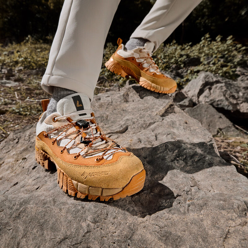 KOLON SPORT可隆TON中性款GTX 3L户外徒步鞋防水透气抓地登山鞋
