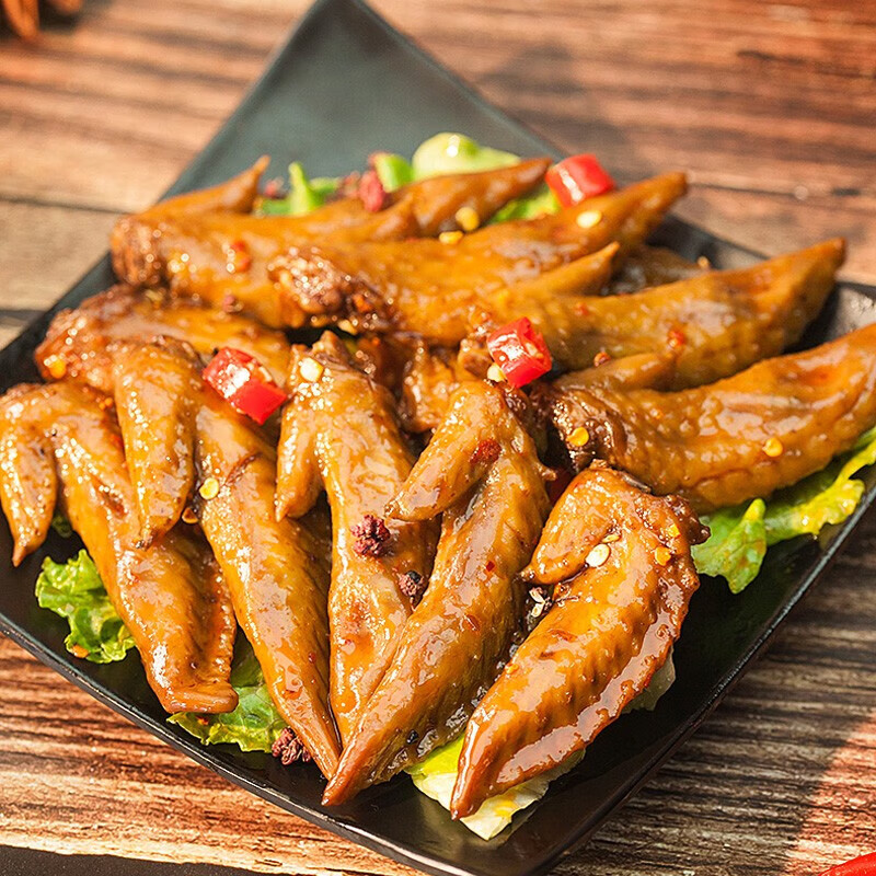 小胡鸭 休闲零食聚会食品 香辣鸡翅尖108g