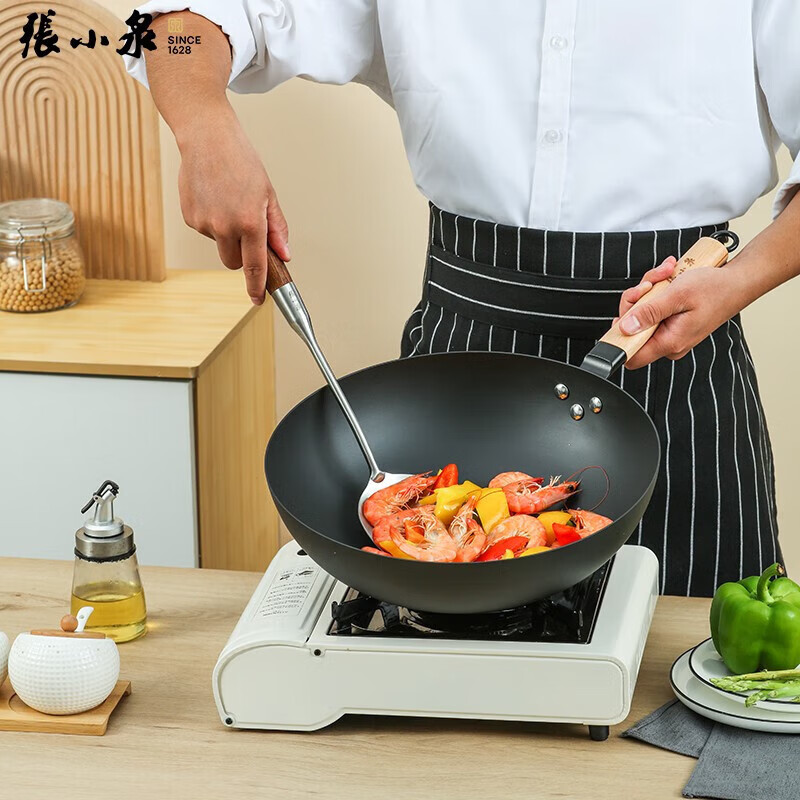 张小泉家用炒锅电磁炉通用炒菜锅无涂层精铁炒锅32cm香飘万家爆炒锅