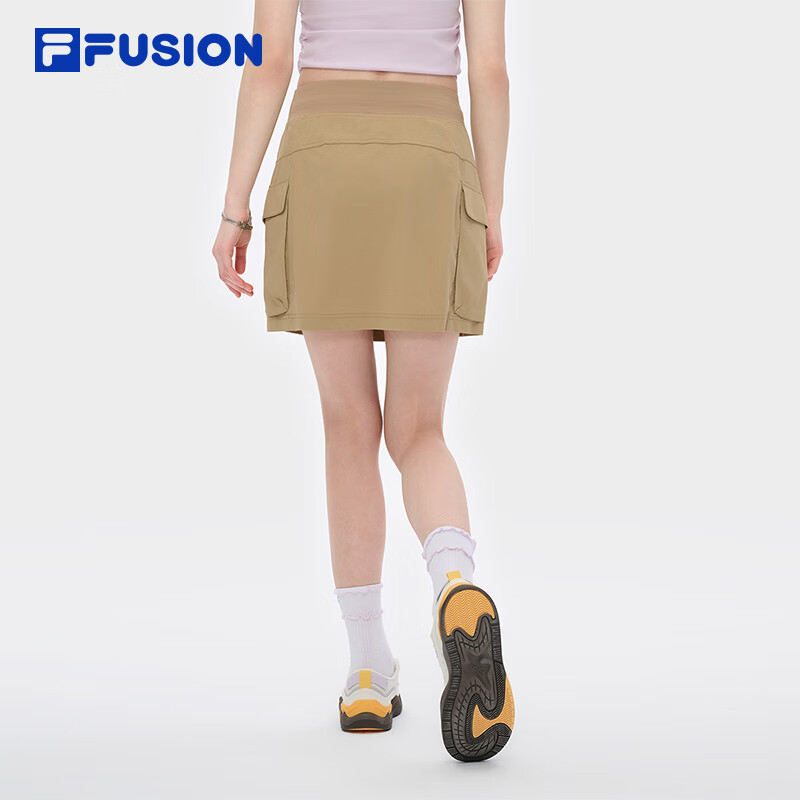 FILA FUSION斐乐官方潮牌多彩半身裙女子梭织休闲裙子2025运动百搭