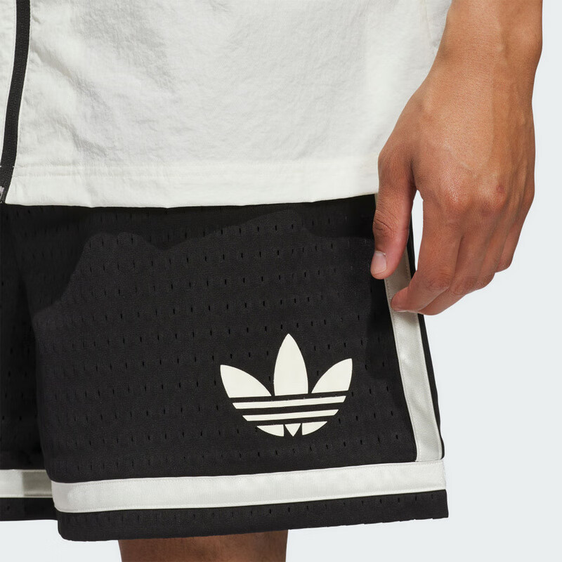 三叶草（Adidas）阿迪达斯ADIDAS 三叶草男女时尚运动梭织短裤JD5198 黑色  XL 