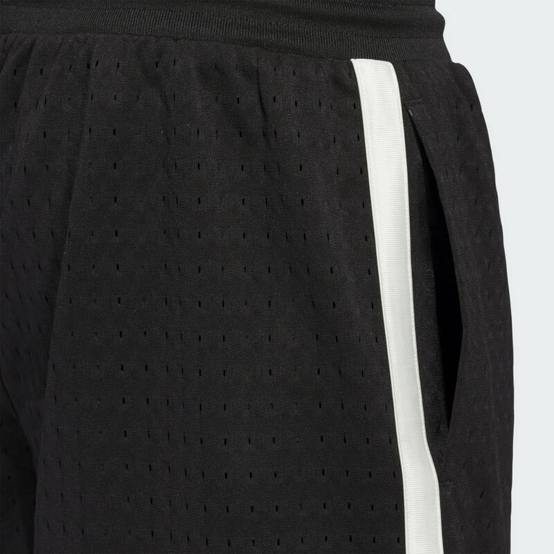 三叶草（Adidas）阿迪达斯ADIDAS 三叶草男女时尚运动梭织短裤JD5198 黑色  XL 